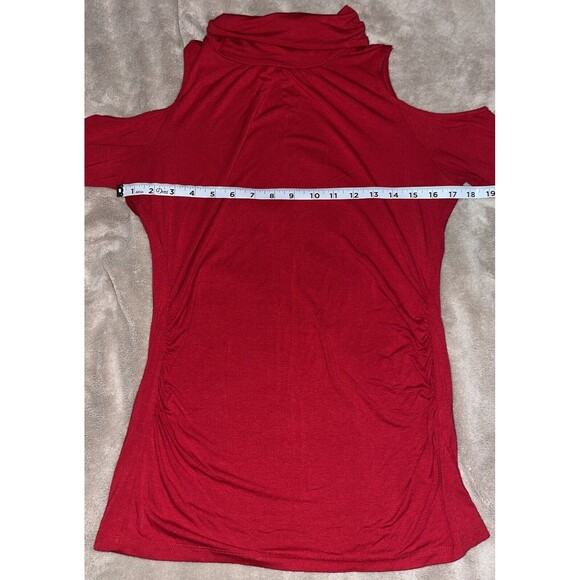 NWT NY & Co 7th Avenue Red 3/4 sleeve cold shoulder Ruched pullover top sz M - Picture 3 of 6